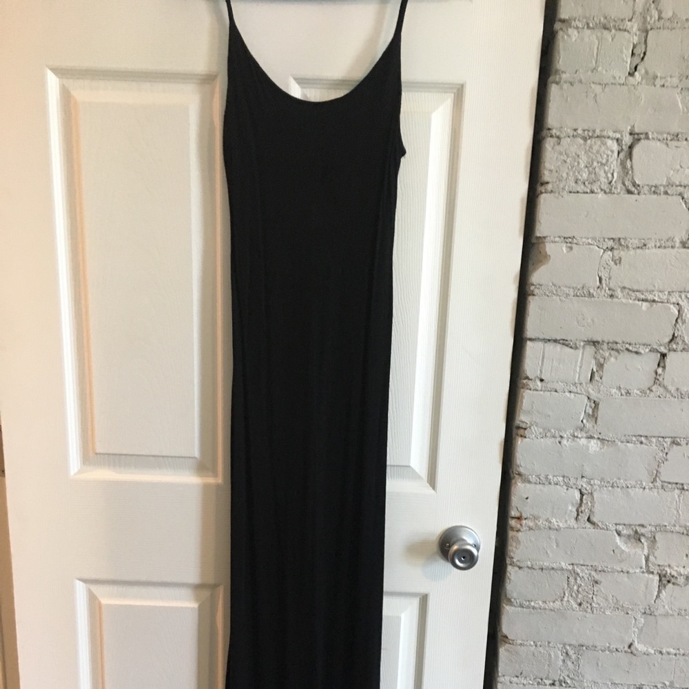 Black Maxi